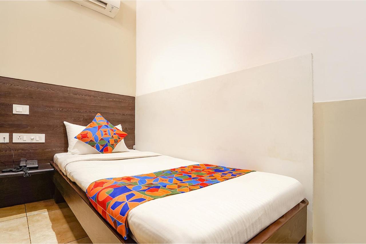 Fabhotel Karpagam - 900M From Nehru Stadium Coimbatore Bagian luar foto